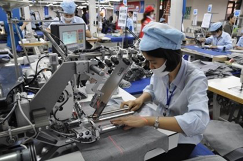 Anysew.vn_Cần tới 4 tỷ USD đầu tư cho máy móc thiết bị dệt may